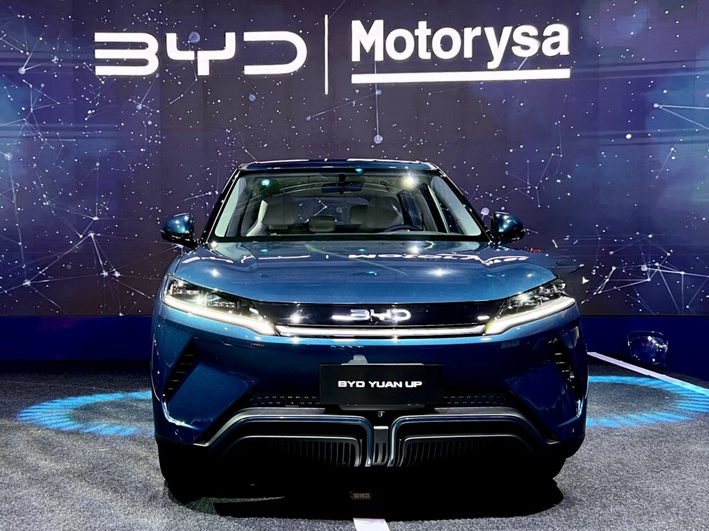 BYD llega al Perú con autos eléctricos