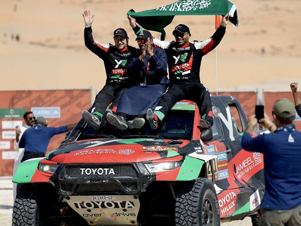 Jazeed Al Rahji y su Triunfo Histórico en el Dakar 2025