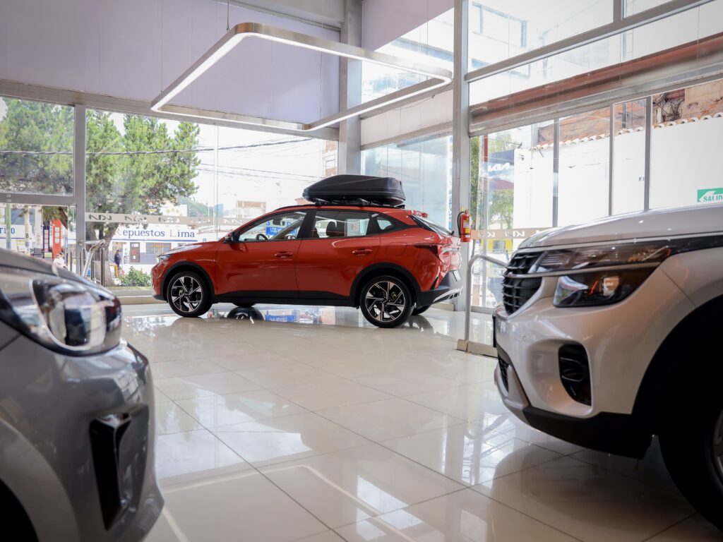 Kia reinaugura su tienda en Cusco con un espacio renovado