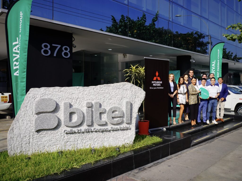 Entrega de 200 Mitsubishi L200 a Bitel