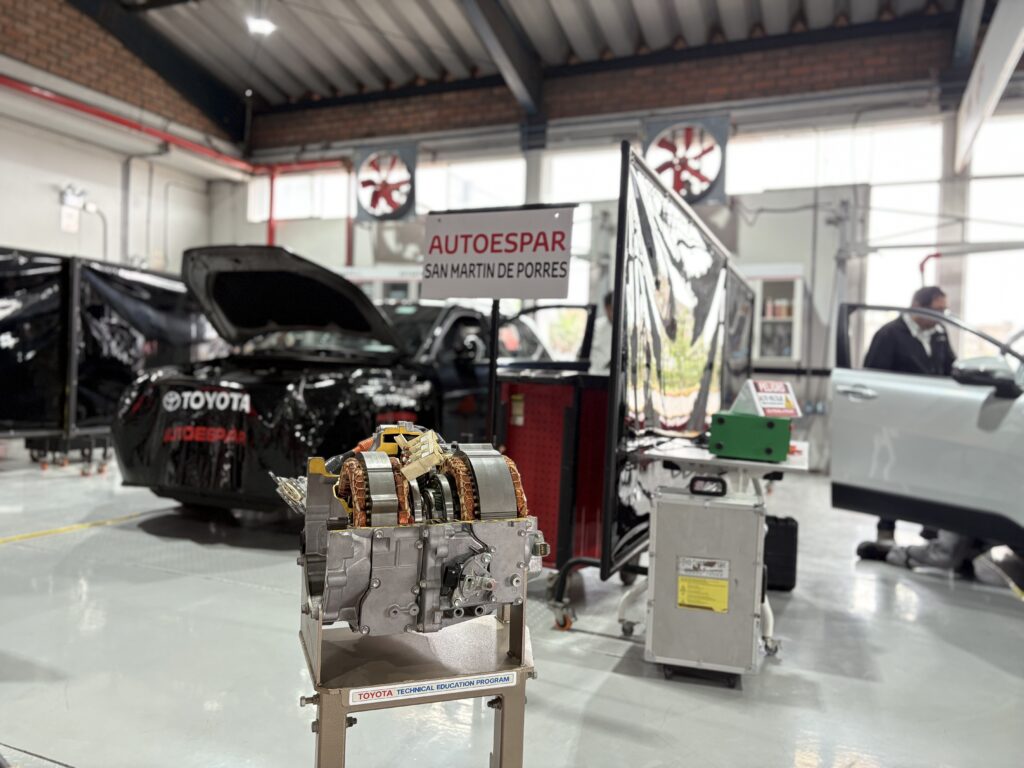 Toyota del Perú celebra a sus mejores técnicos en el Concurso Nacional de Habilidad Técnica 2025