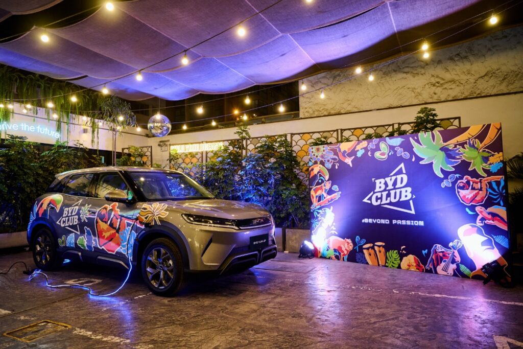 La tercera edición del BYD Club presenta el innovador programa de referidos «BYD Amigo»