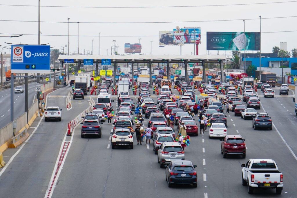Perú registra un aumento del 4.1% en el flujo vehicular en julio, segundo mayor del año