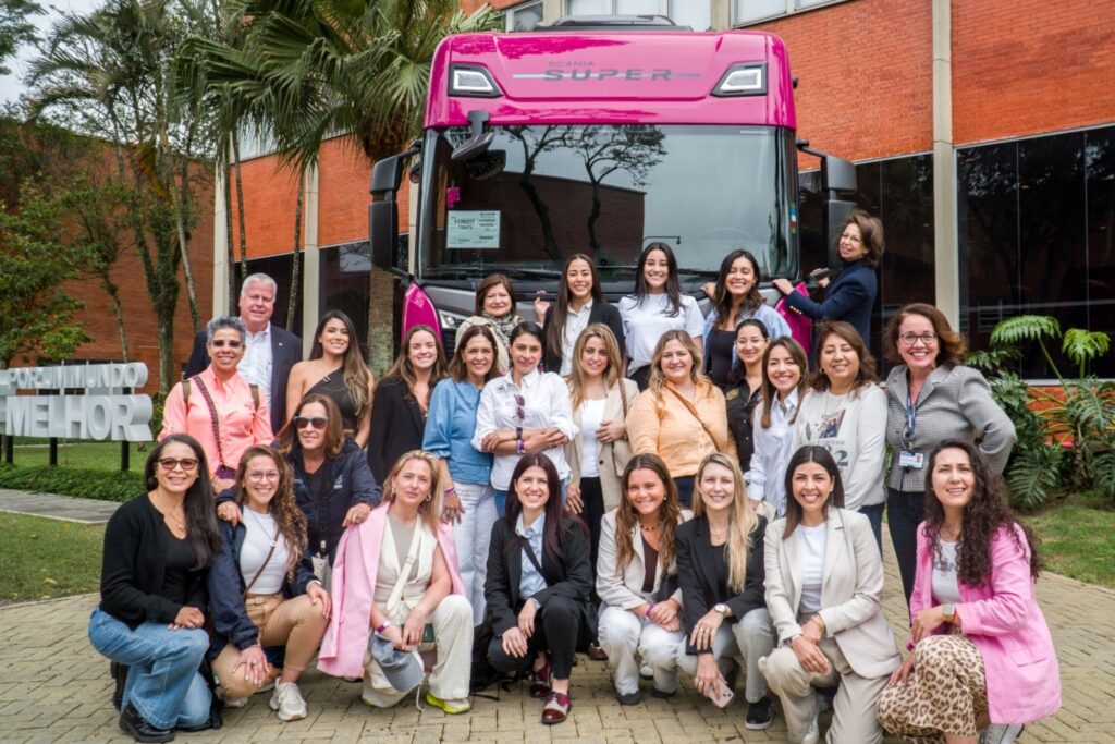 Scania celebra la novena edición de Queen on the Road con mujeres líderes del transporte latinoamericano