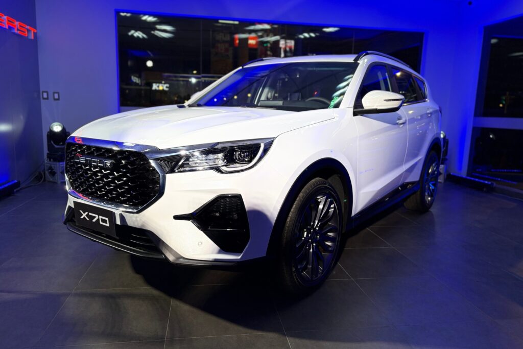 Jetour y Soueast aceleran su expansión en Perú con nuevo concesionario