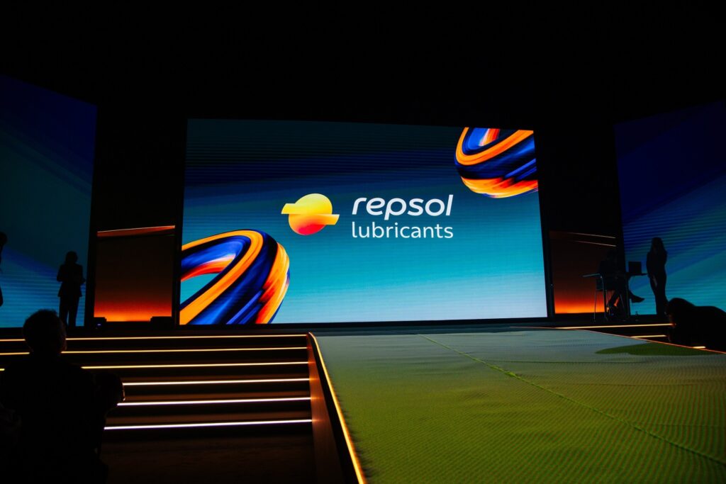 Repsol renueva su marca de lubricantes y anuncia plan para duplicar su negocio al 2030
