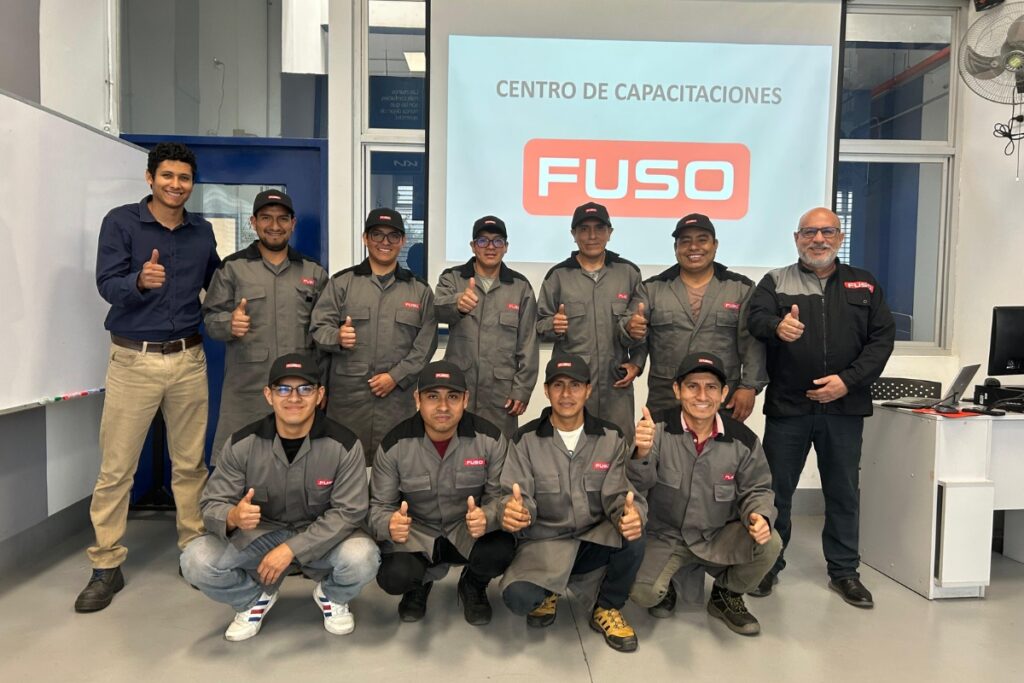 FUSO certifica a una nueva promoción de técnicos especializados en el Perú