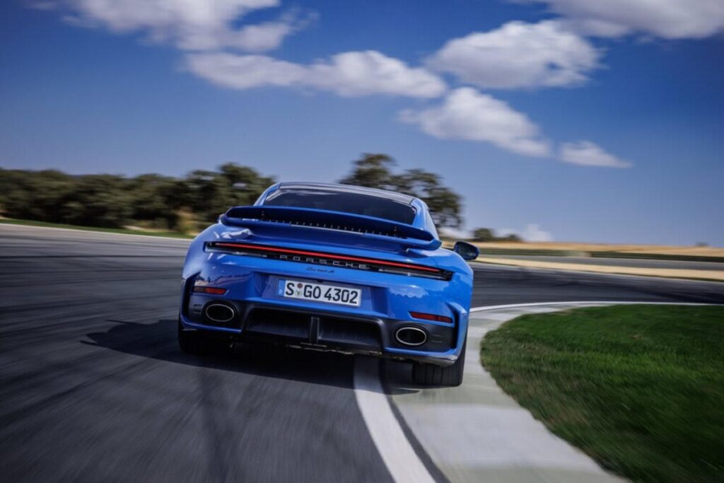 Porsche entrega 279,449 autos deportivos en 2025 y mantiene una estrategia de valor