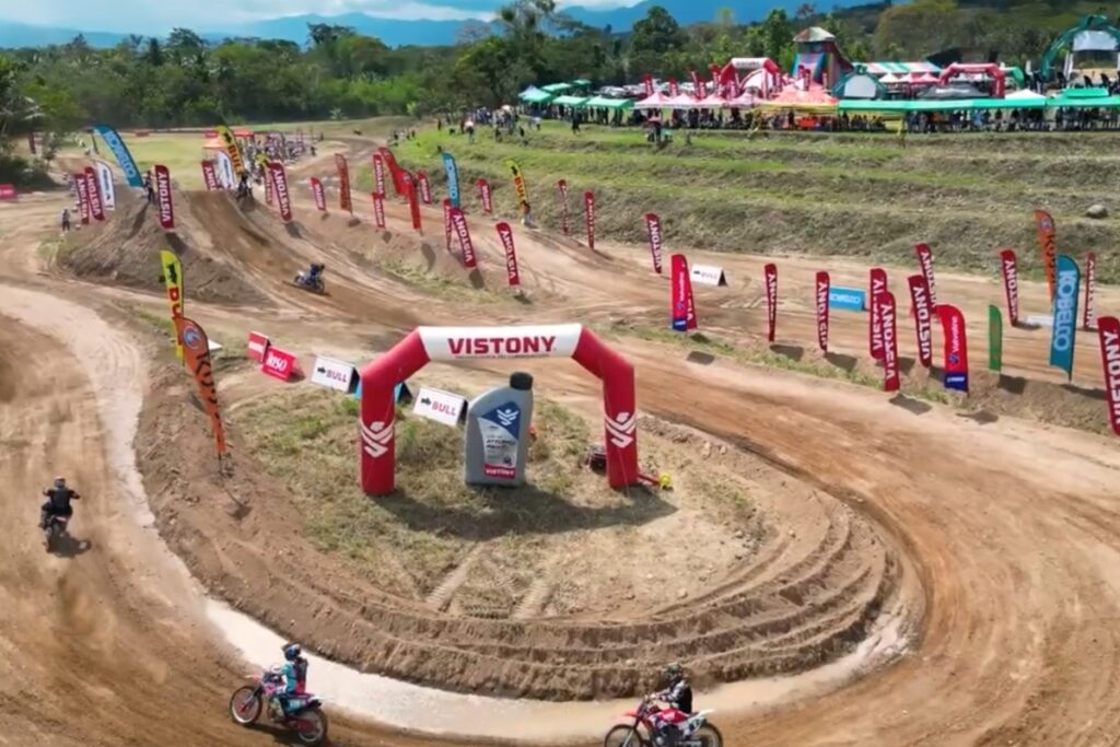 Vistony regresa al deporte motor y presenta a sus pilotos 2026