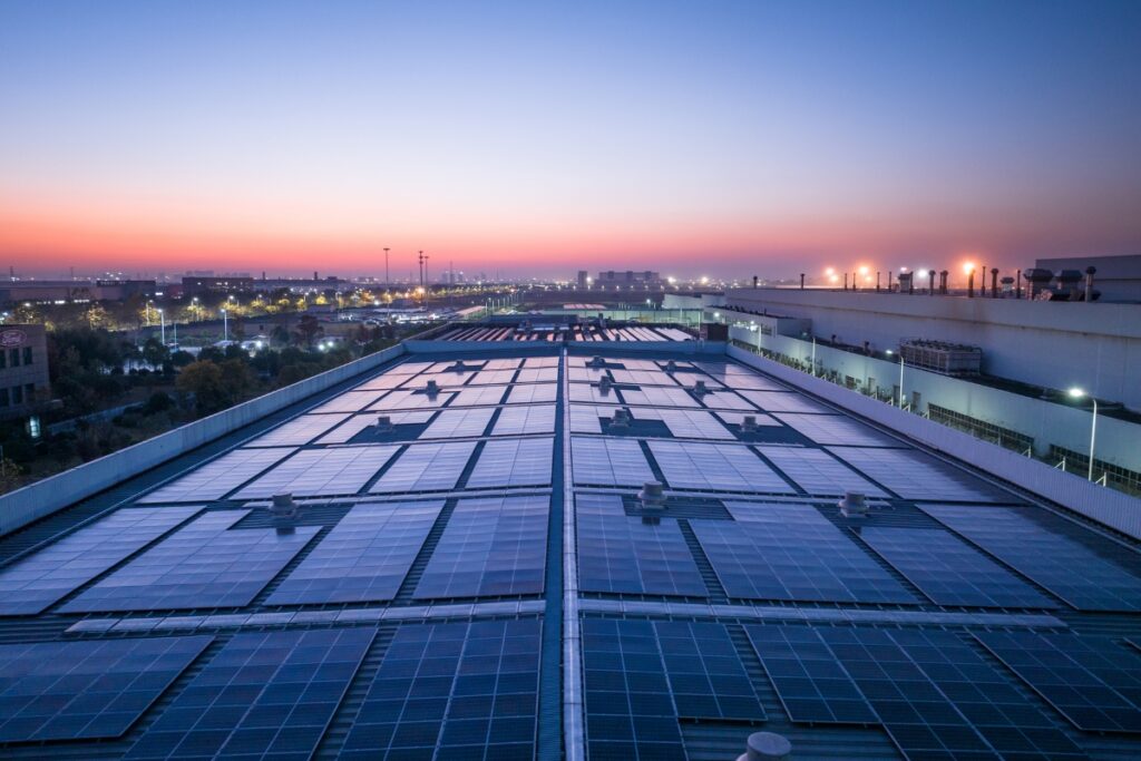 Inchcape refuerza su liderazgo en movilidad sostenible en América Latina