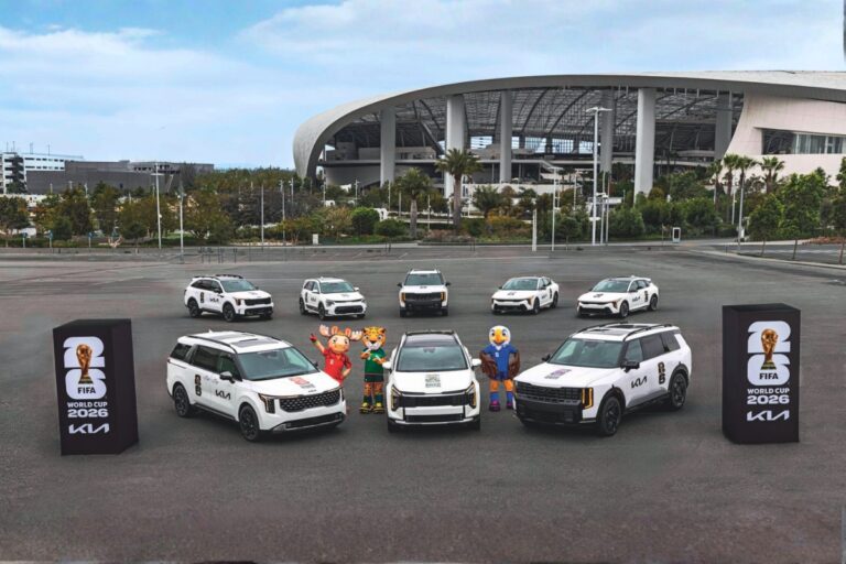 Kia presenta la flota oficial que acompañará la Copa Mundial de la FIFA 2026™
