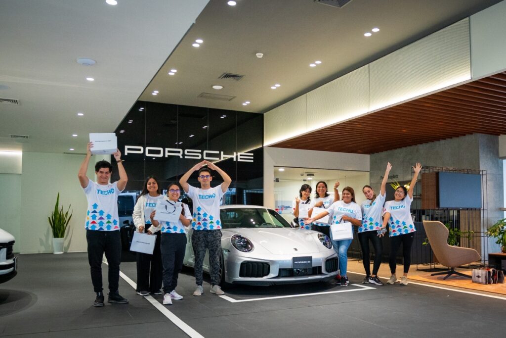 Porsche Perú y TECHO construyen nuevas oportunidades para familias en San Juan de Miraflores
