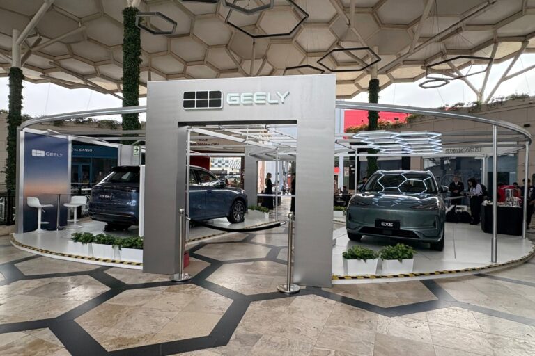 Geely impulsa la electromovilidad e inaugura Nev Experience Center en el Jockey Plaza
