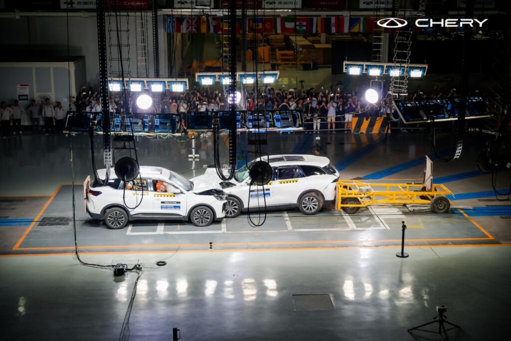 Chery Tiggo 9 supera una de las pruebas de choque más exigentes del mundo
