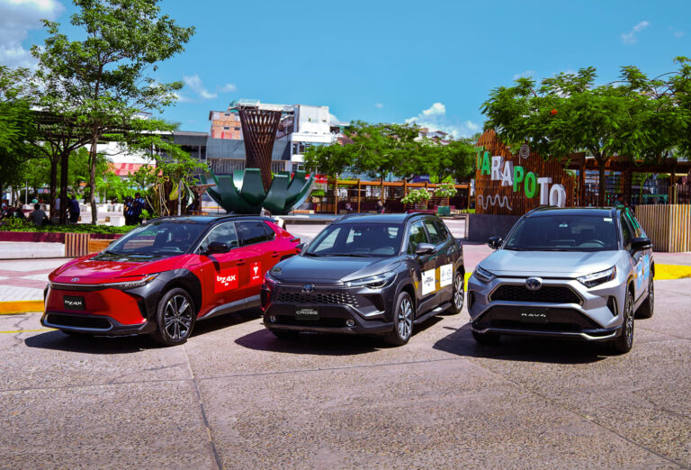 Toyota lleva capacitación en movilidad sostenible a Tarapoto